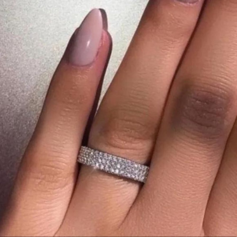 NEW 925 STERLING SILVER FULL ETERNITY BAND RING, CUTE RING, SHINY RING.